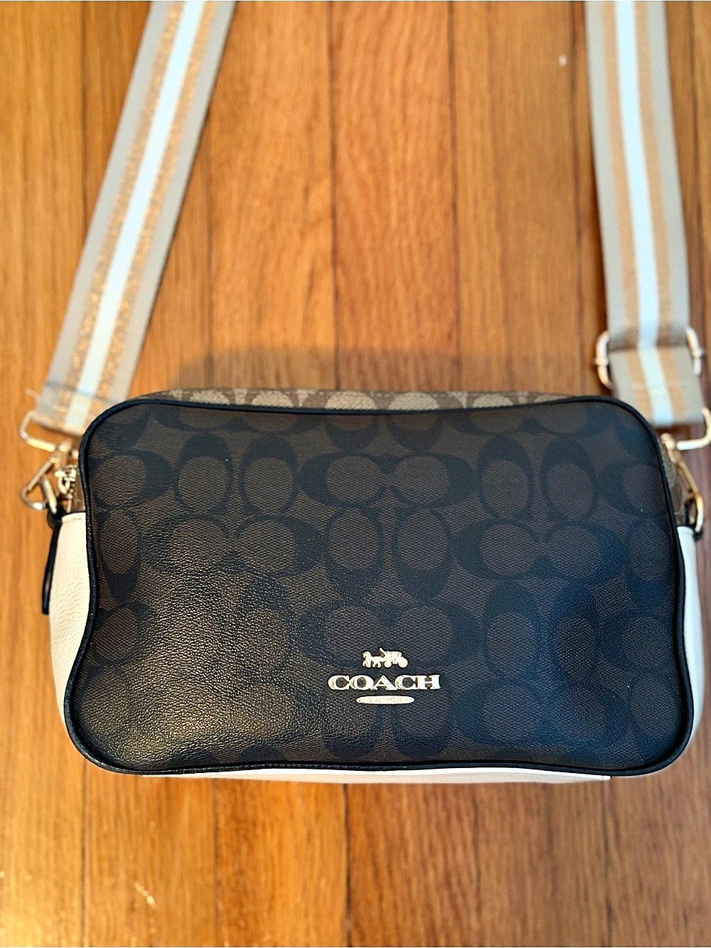 Coach Jes Crossbody In Signature Canvas Brown & Black